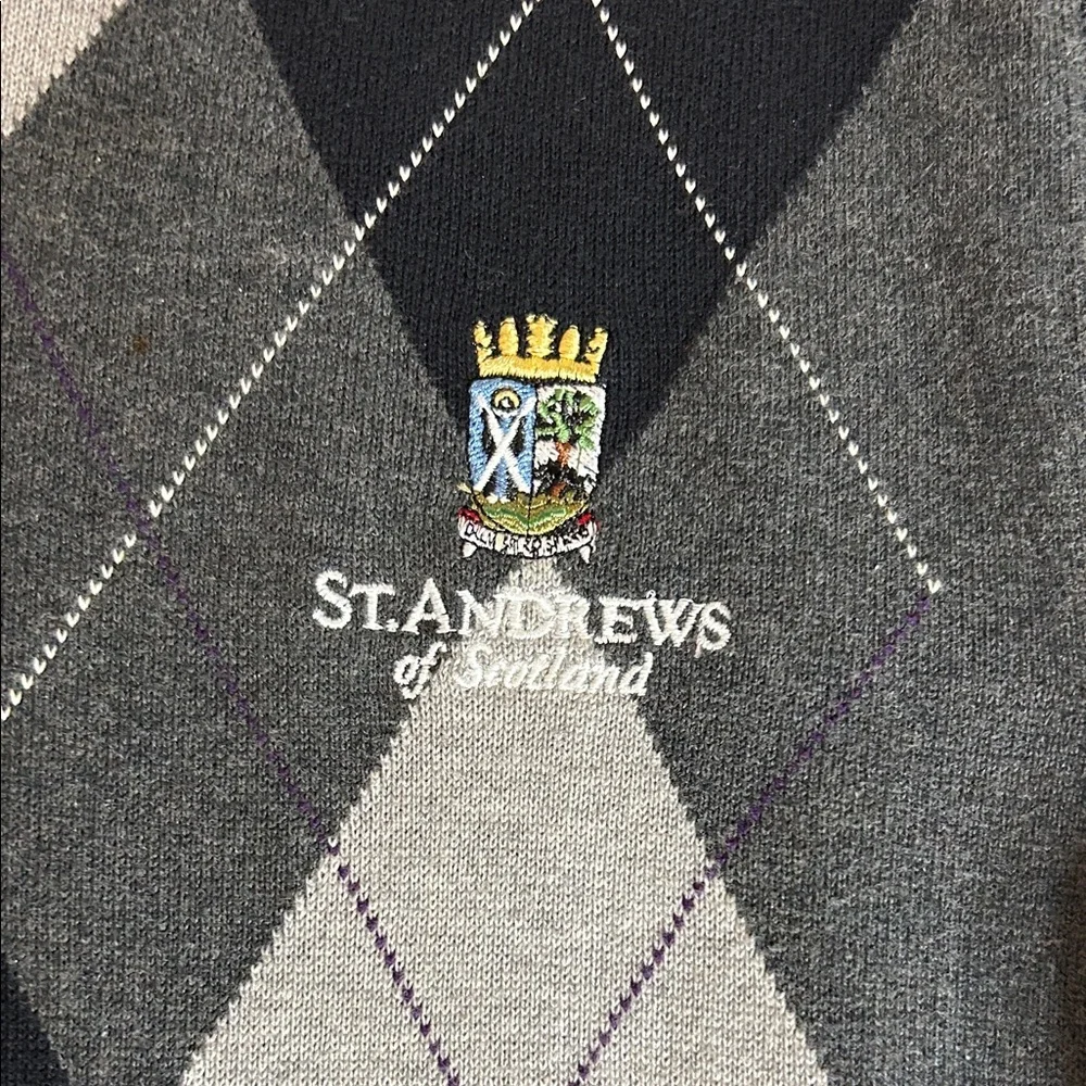 St. Andrew's Men's 1/4 Zip Argyle Sweater Vest - Gray and Black Size Large - Picture 4 of 9